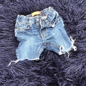 Cut off jean shorts